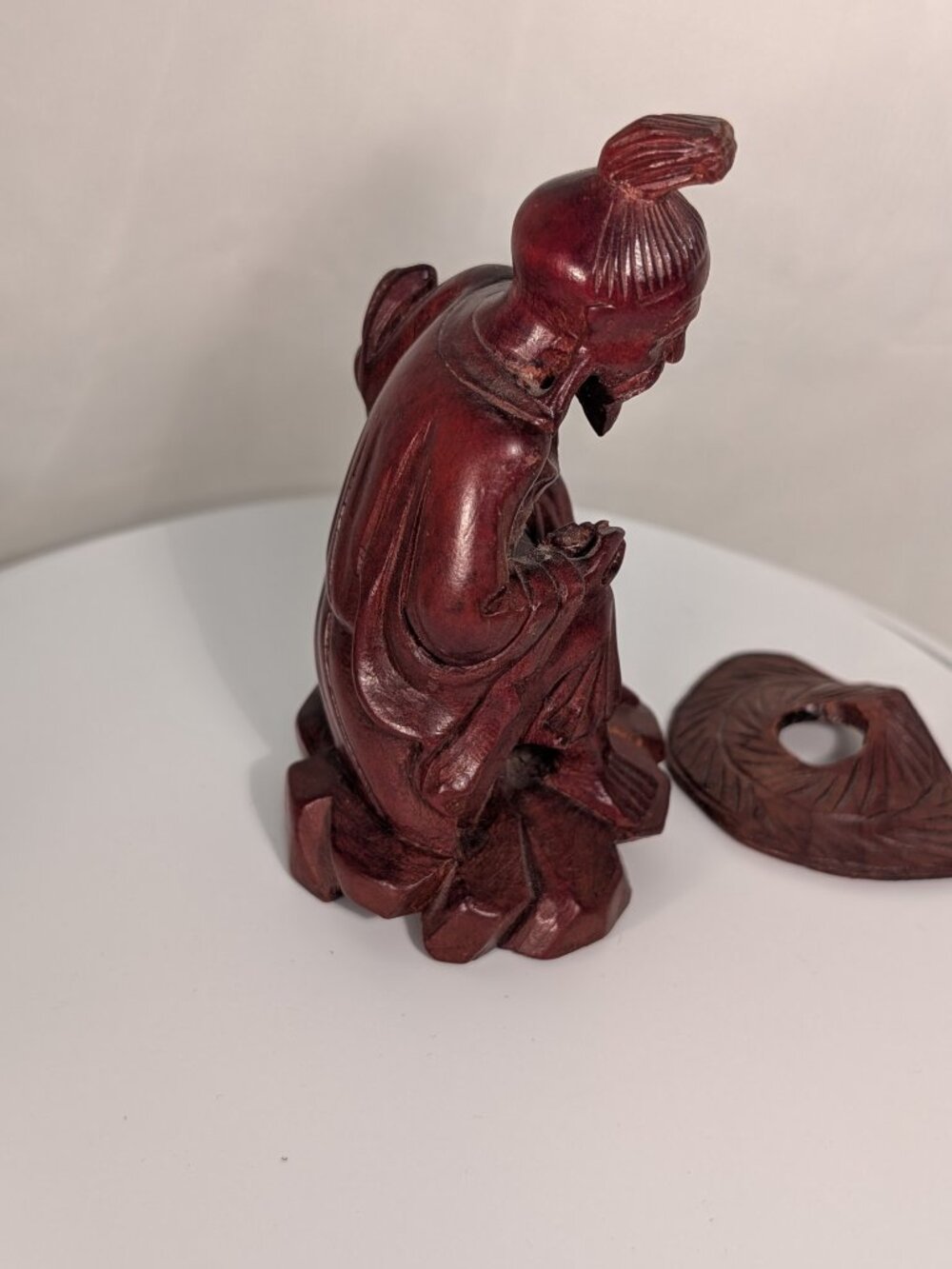 Vintage Chinese Hand-Carved Wood Seated Elderly Man Figure with Removable Hat - Picture 7 of 10